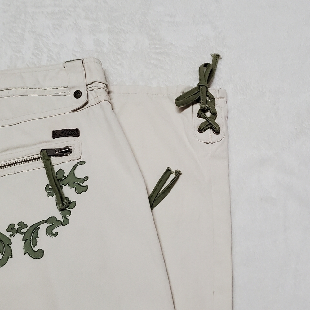 Rare Allyance ATG Grunge Cream Green Floral Low Rise Lace-up Flare Cargo Pants - Picture 13 of 16